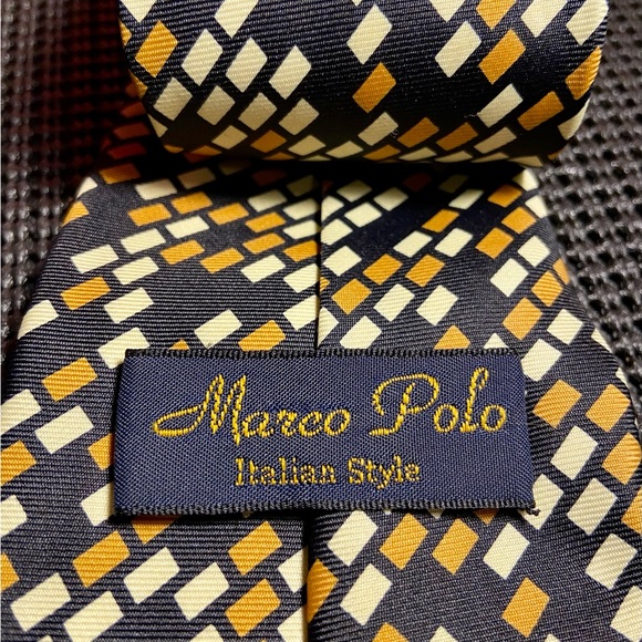 Marco Polo Italian Style Geometric Pattern Neck Tie Polyester Korea 57” Length - Picture 2 of 3